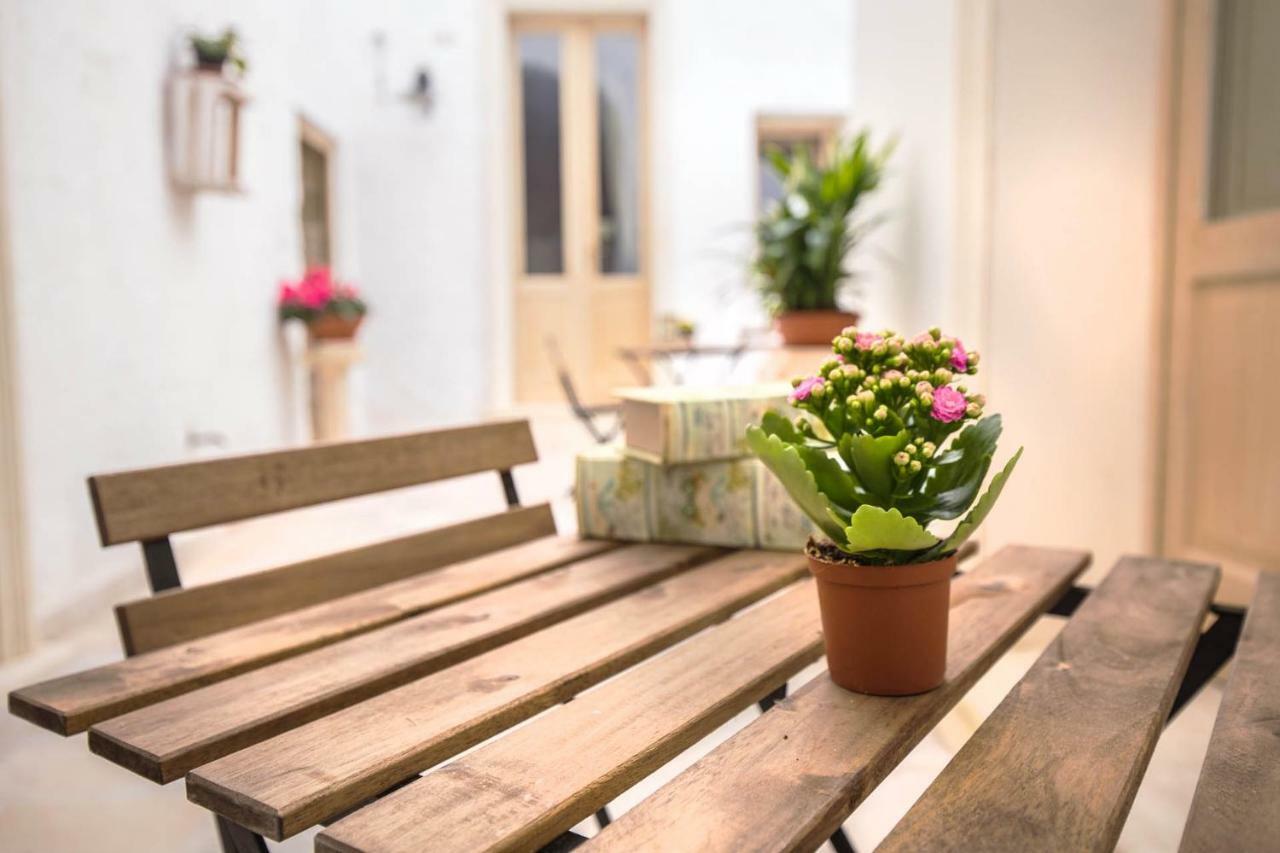 Bed and Breakfast Il Borgo Poggiardo Exterior foto